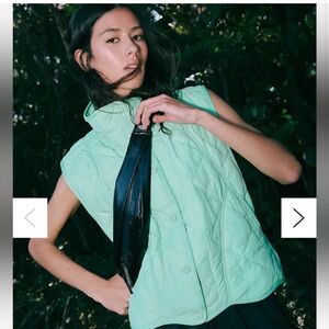 Free people movement slim fold runner bag sold out